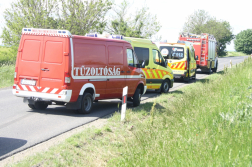 Tűzoltó és mentőautók