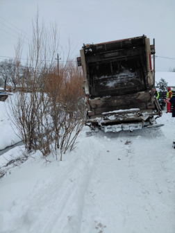 kukásautó mentése