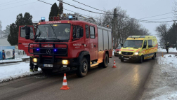 tűzoltóautó és mentőautó