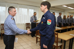 újonc tűzoltók fogadása