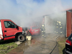 kigyulladt műhely oltása