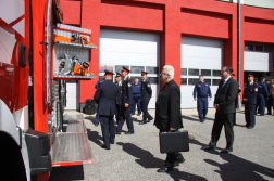 tűzoltóautó ünnepélyes átadása