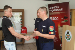 díjátadó ünnepség pillanatai