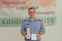 Turós László tűzoltó százados 