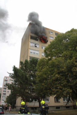 lakástűz oltásának pillanatai